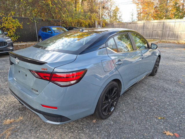 Used 2025 Nissan Sentra SR w/ SR Premium Package FWD image 9