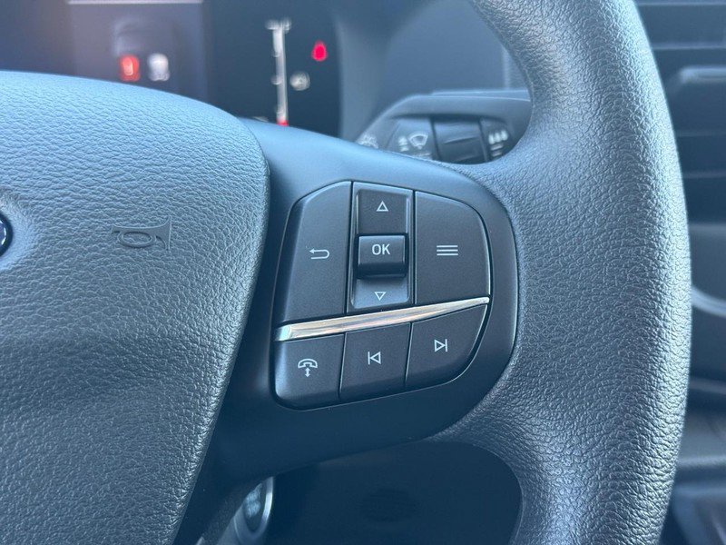 New 2026 Ford Transit 250 148 Medium Roof RWD image 18