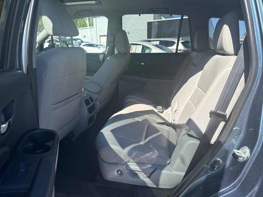 Used 2022 Honda Pilot Special Edition image 23