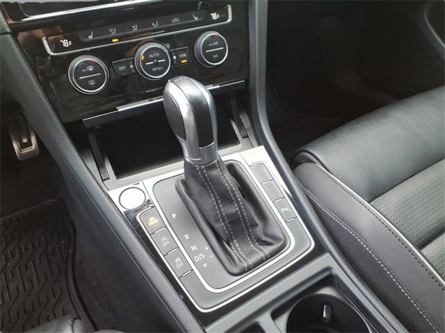 Used 2019 Volkswagen Golf R 4-Door image 25