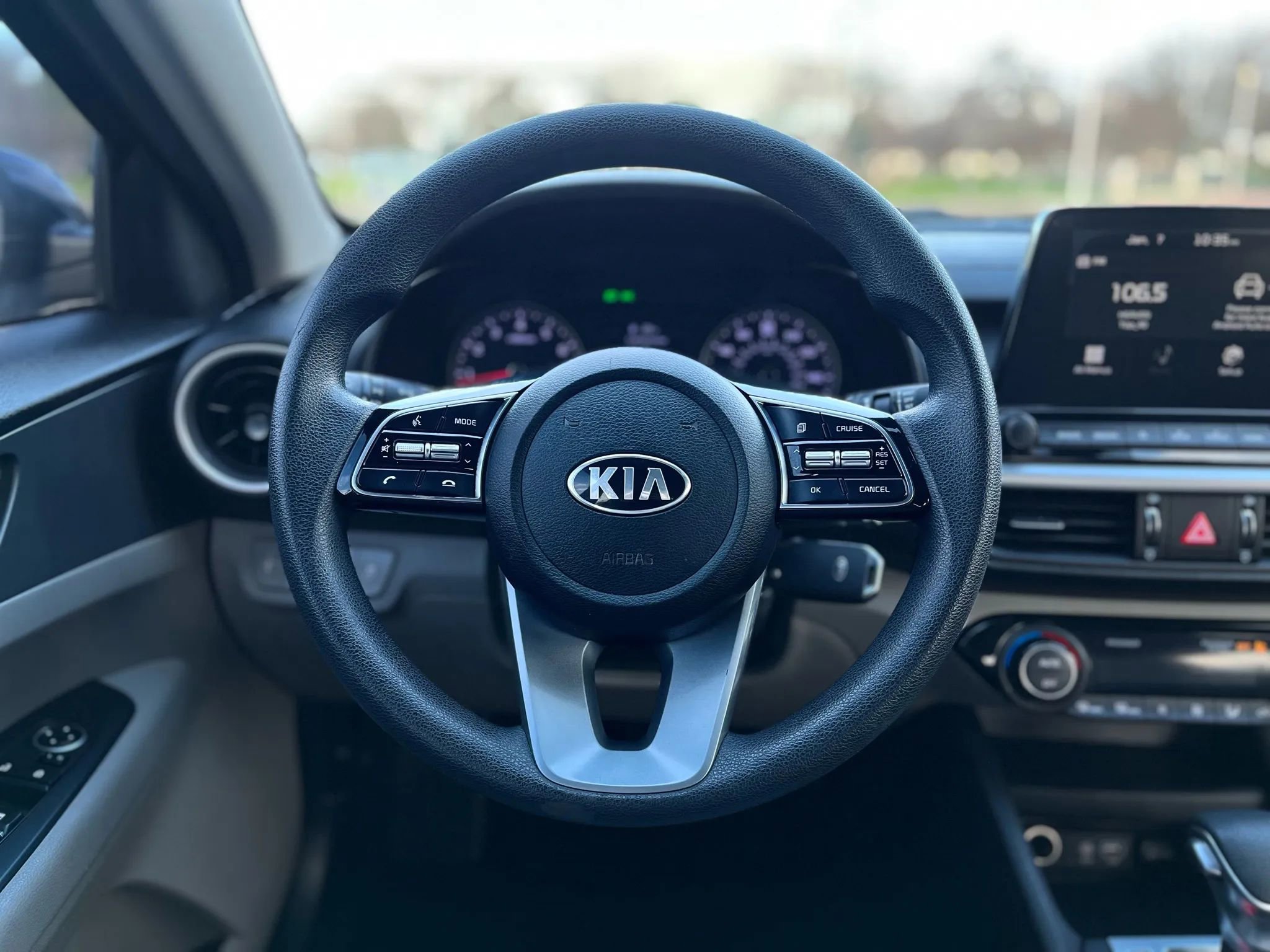 Used 2019 Kia Forte LXS FWD image 13