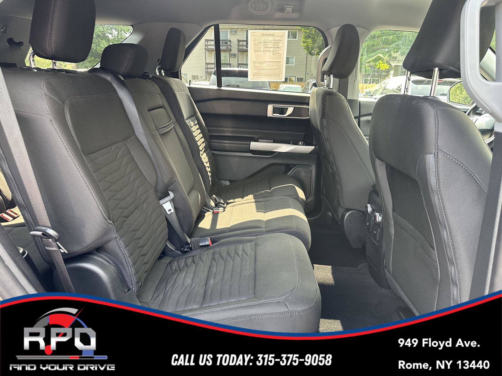 Used 2021 Ford Explorer XLT AWD/4WD image 29
