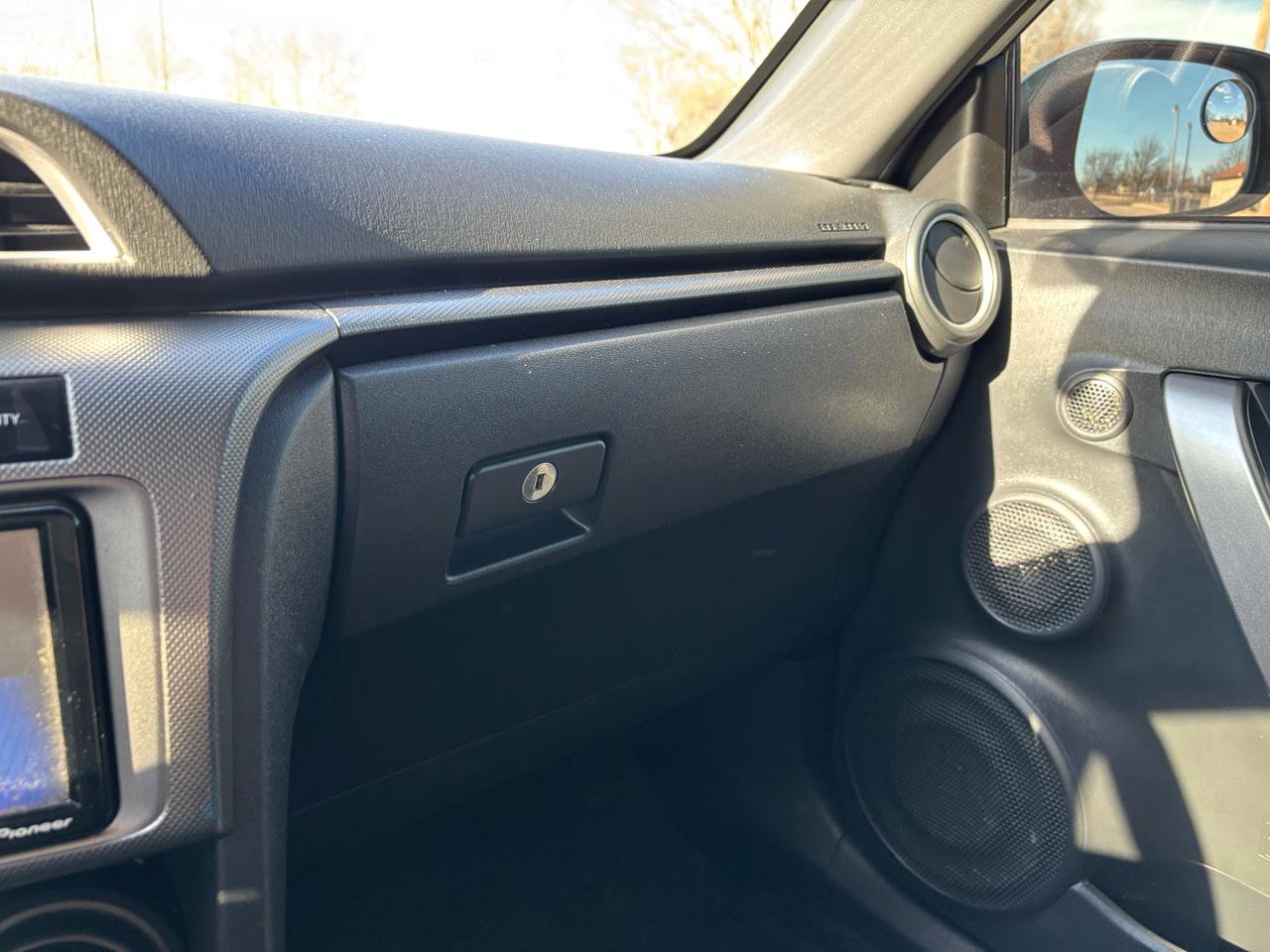 Used 2016 Scion tC FWD image 17