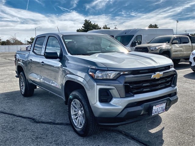 Certified 2025 Chevrolet Colorado LT w/ Advanced Trailering Package image 30