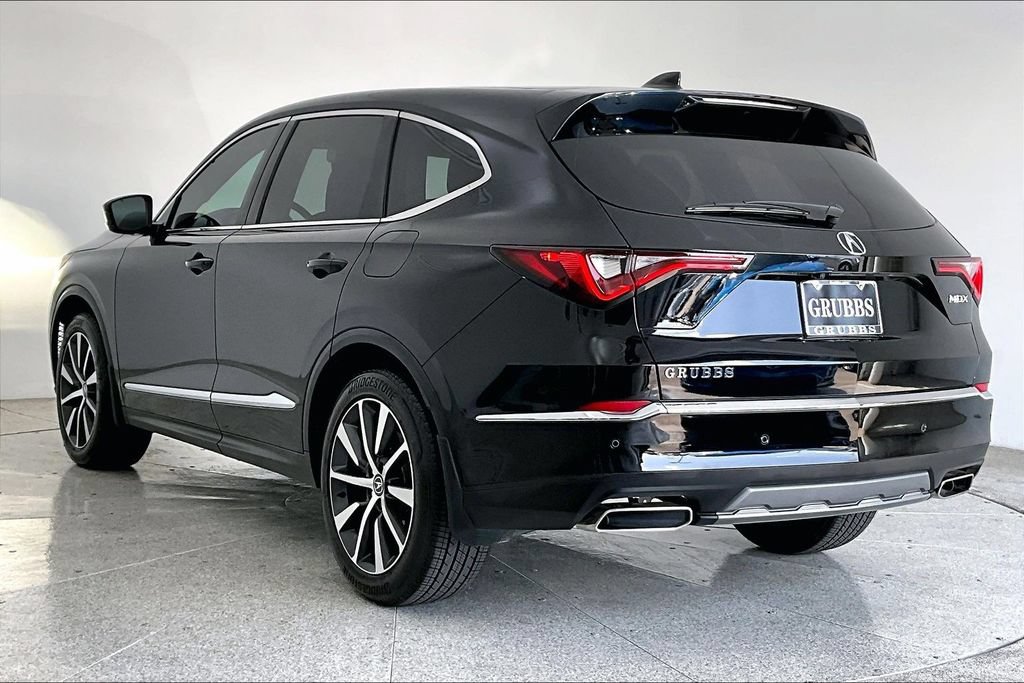 Certified 2026 Acura MDX w/ Technology Package FWD image 15
