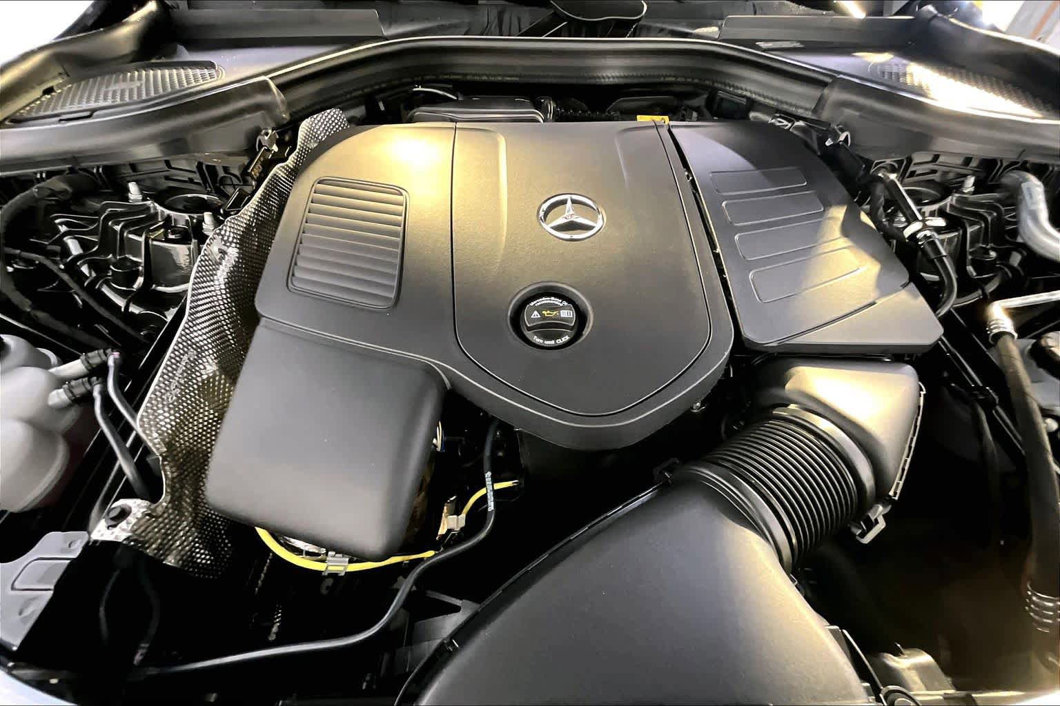New 2026 Mercedes-Benz GLC 300 4MATIC image 14