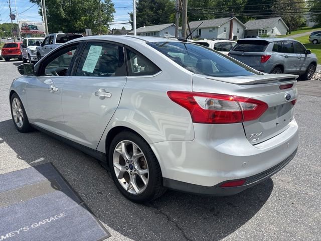 Used 2014 Ford Focus Titanium FWD image 4