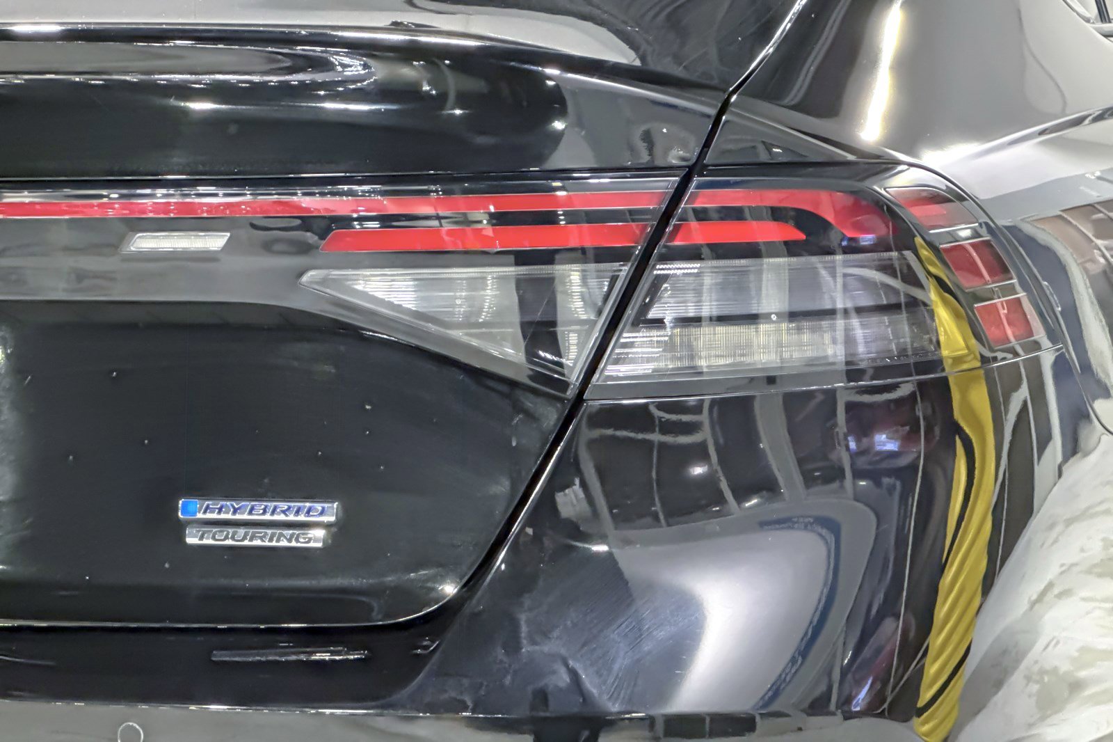 Used 2024 Honda Accord Touring image 12