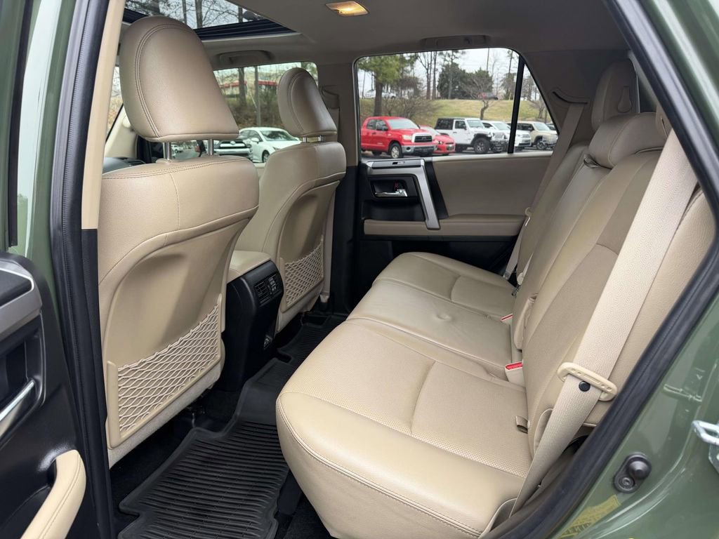 Used 2022 Toyota 4Runner Limited AWD/4WD image 15