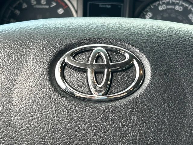 Used 2021 Toyota Tacoma TRD Sport AWD/4WD image 56