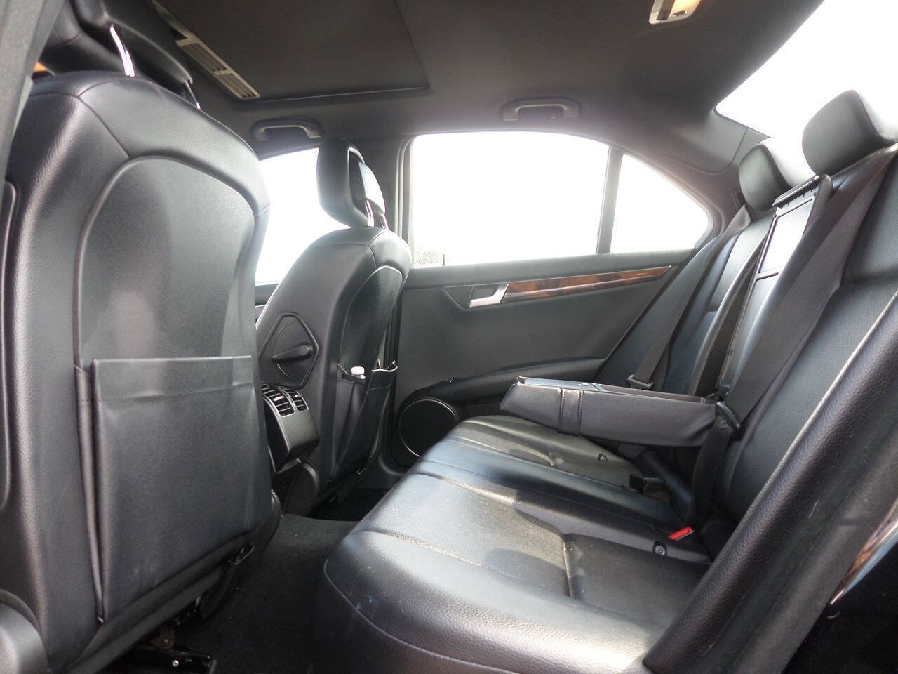 Used 2012 Mercedes-Benz C 250 Sedan image 17