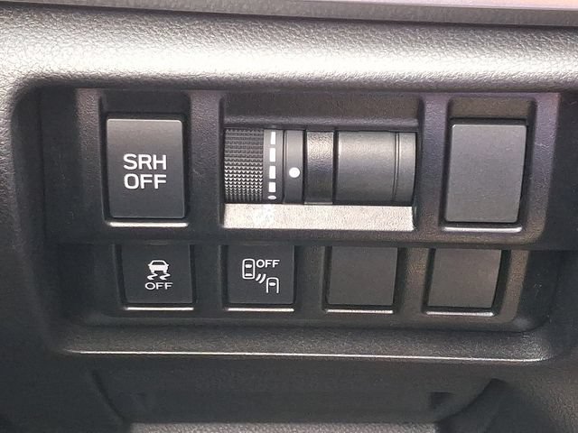 Used 2023 Subaru Impreza 2.0i Limited AWD/4WD image 25