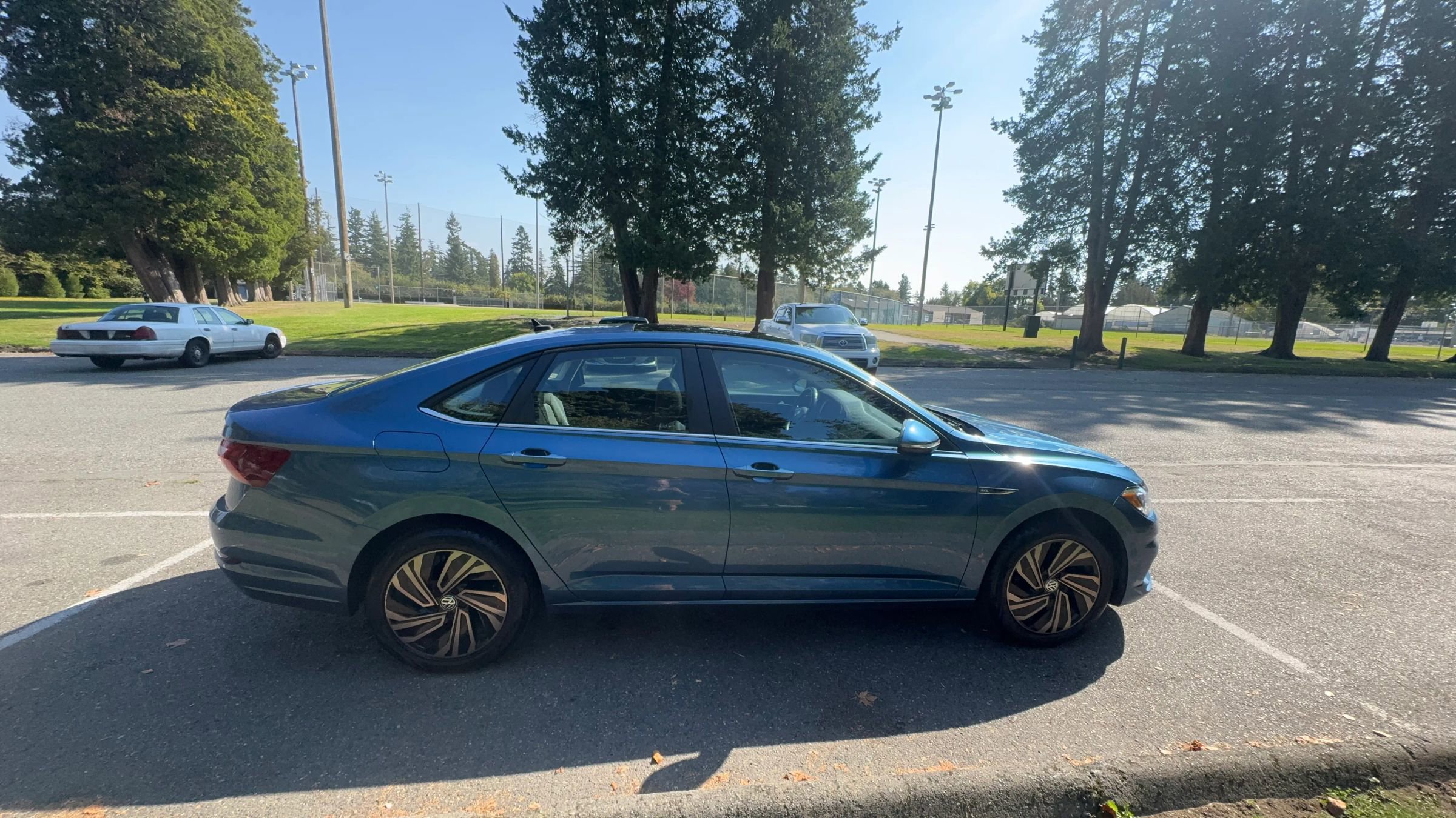 Used 2019 Volkswagen Jetta SEL Premium image 7