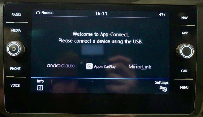 Used 2018 Volkswagen Tiguan SEL image 20