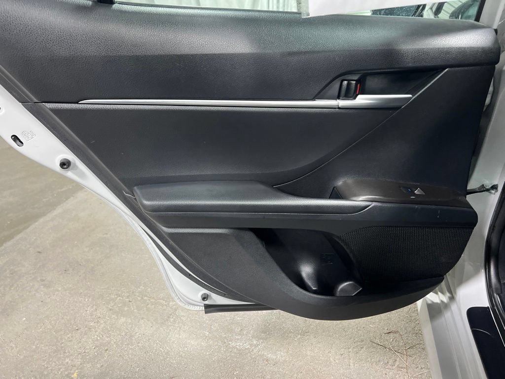 Used 2024 Toyota Camry LE FWD image 15