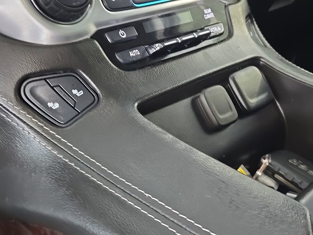 Used 2019 GMC Yukon SLT image 25