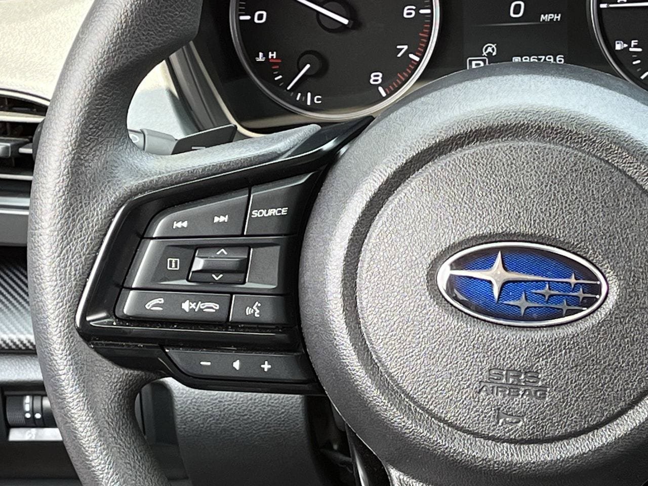 Used 2024 Subaru Crosstrek 2.0i Premium AWD/4WD image 12
