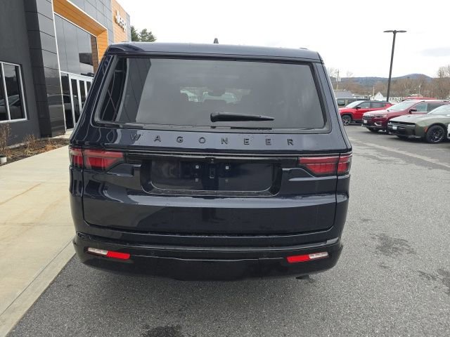 Certified 2025 Jeep Wagoneer Series II w/ Convenience Group I image 5