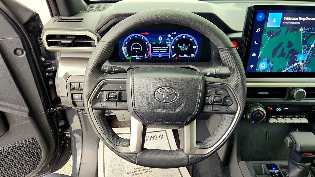 Used 2025 Toyota Tacoma TRD Off-Road AWD/4WD image 13