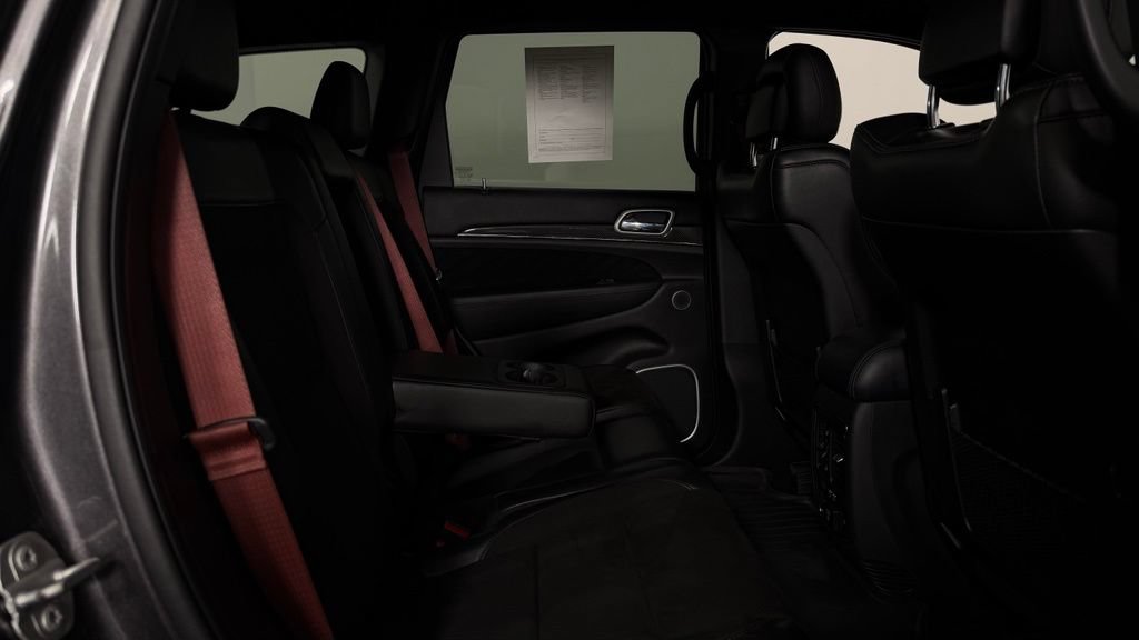 Used 2020 Jeep Grand Cherokee SRT AWD/4WD image 31