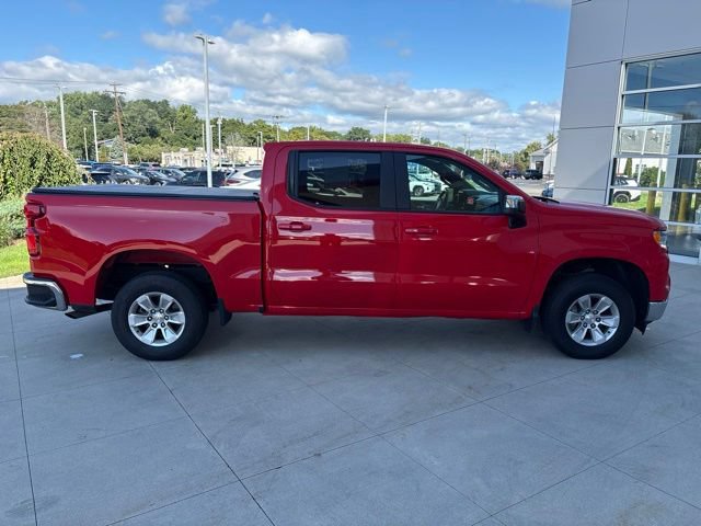 Used 2025 Chevrolet Silverado 1500 LT AWD/4WD image 8