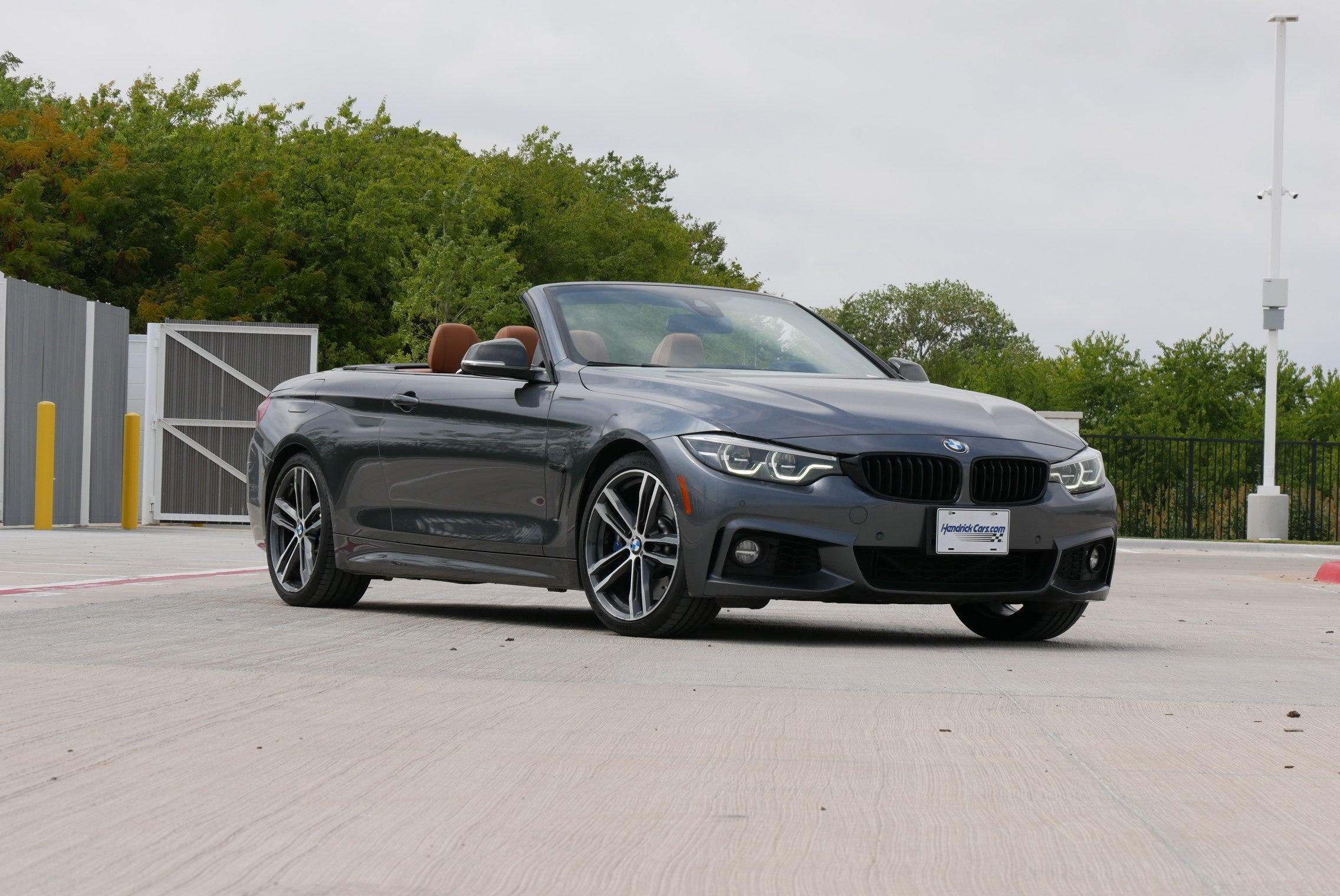 Used 2018 BMW 440i Convertible w/ M Sport Package RWD image 2