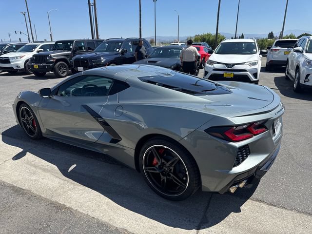 Used 2024 Chevrolet Corvette Stingray Coupe w/ 1LT RWD video 3