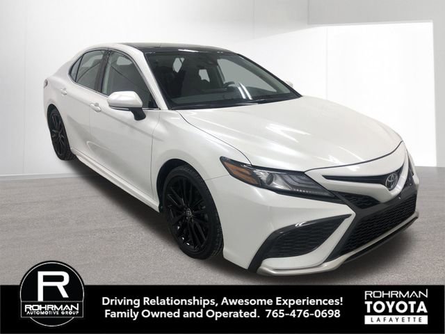 Used 2023 Toyota Camry XSE image 9