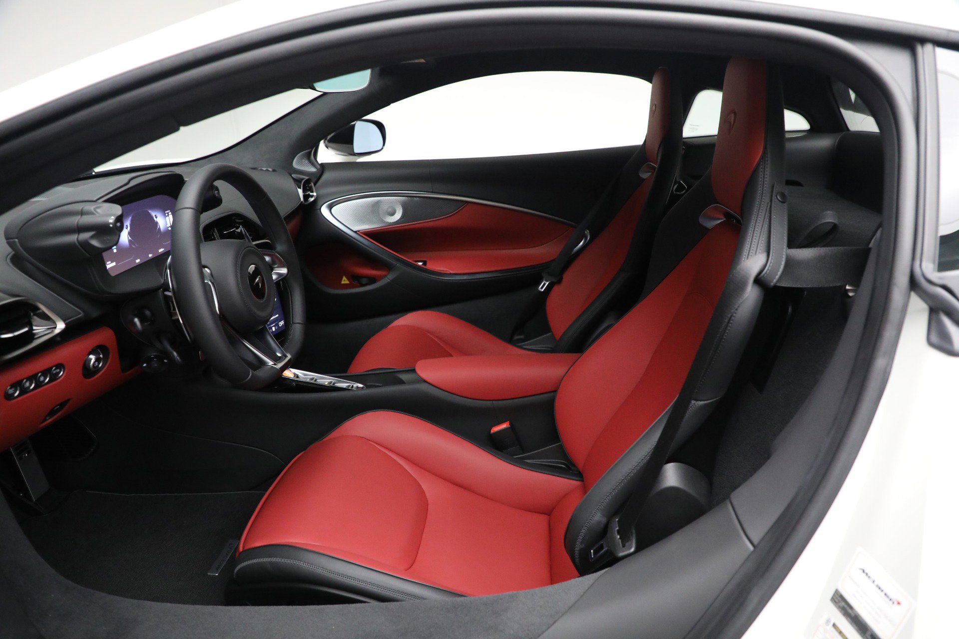 New 2026 McLaren Artura image 22