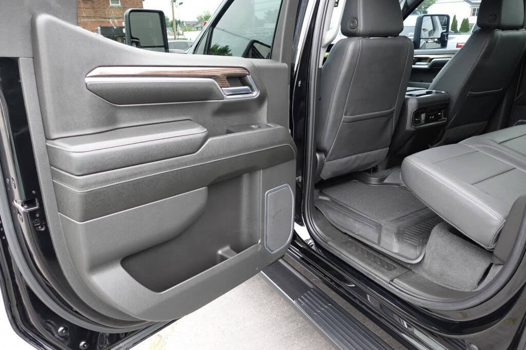 Used 2023 Chevrolet Silverado 1500 RST w/ True North Edition Plus AWD/4WD image 22