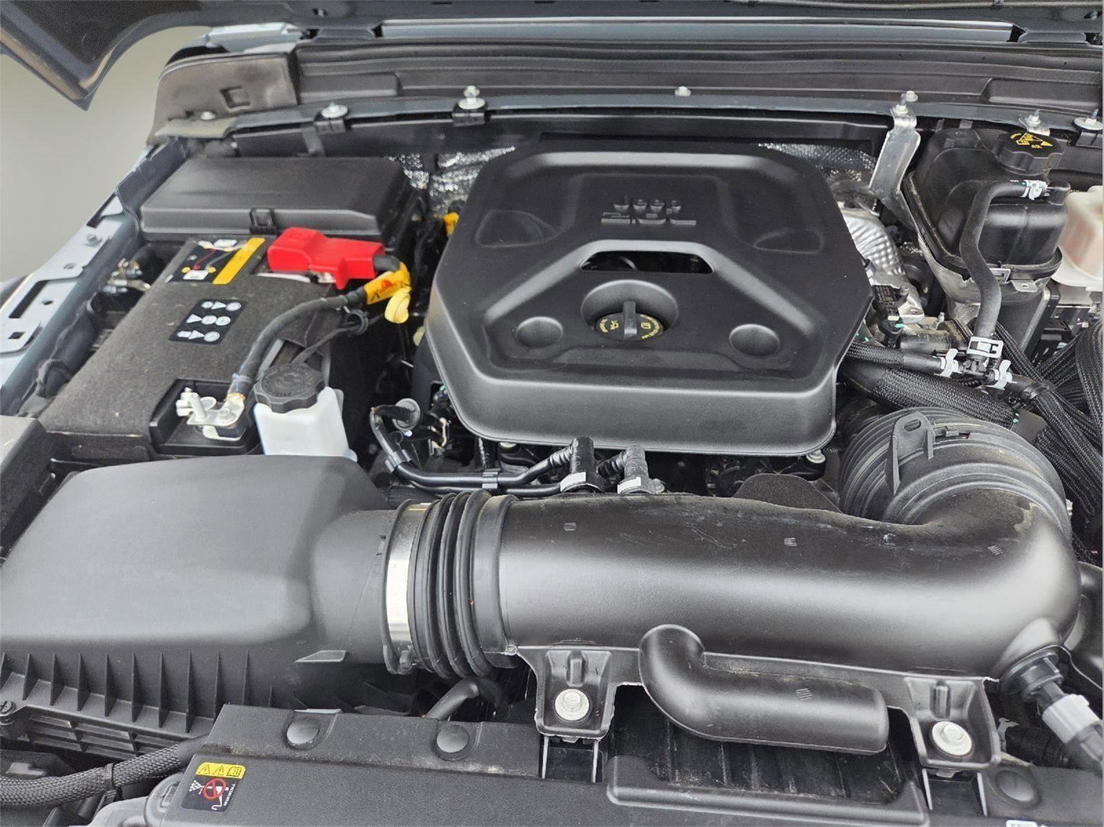 Used 2025 Jeep Wrangler Willys image 37