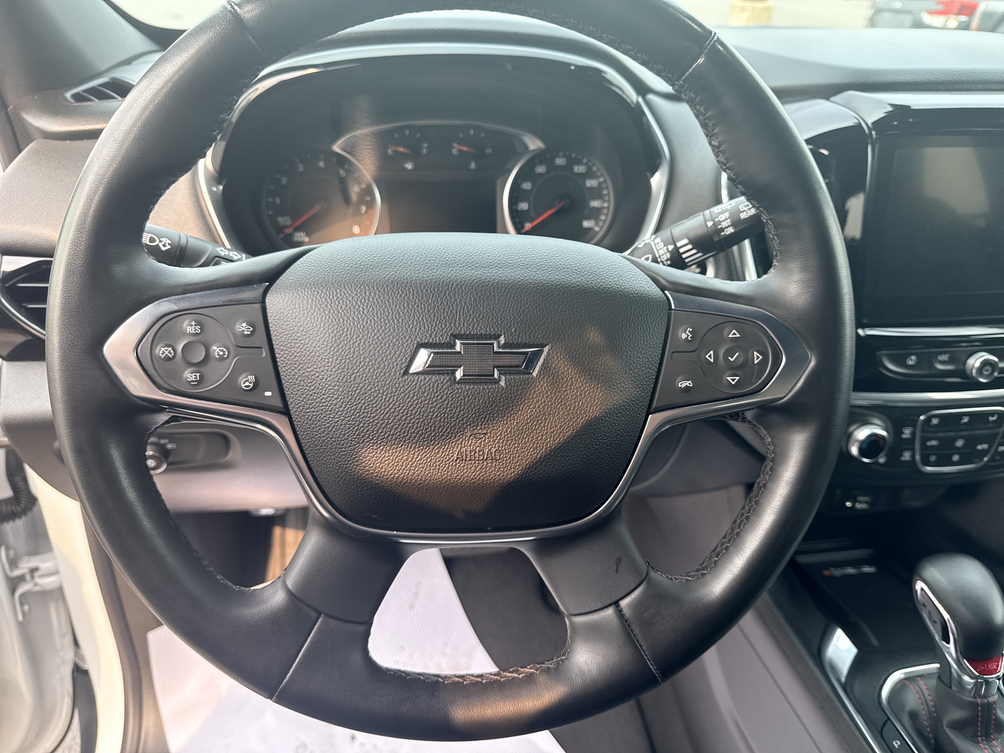 Used 2023 Chevrolet Traverse RS AWD/4WD image 20