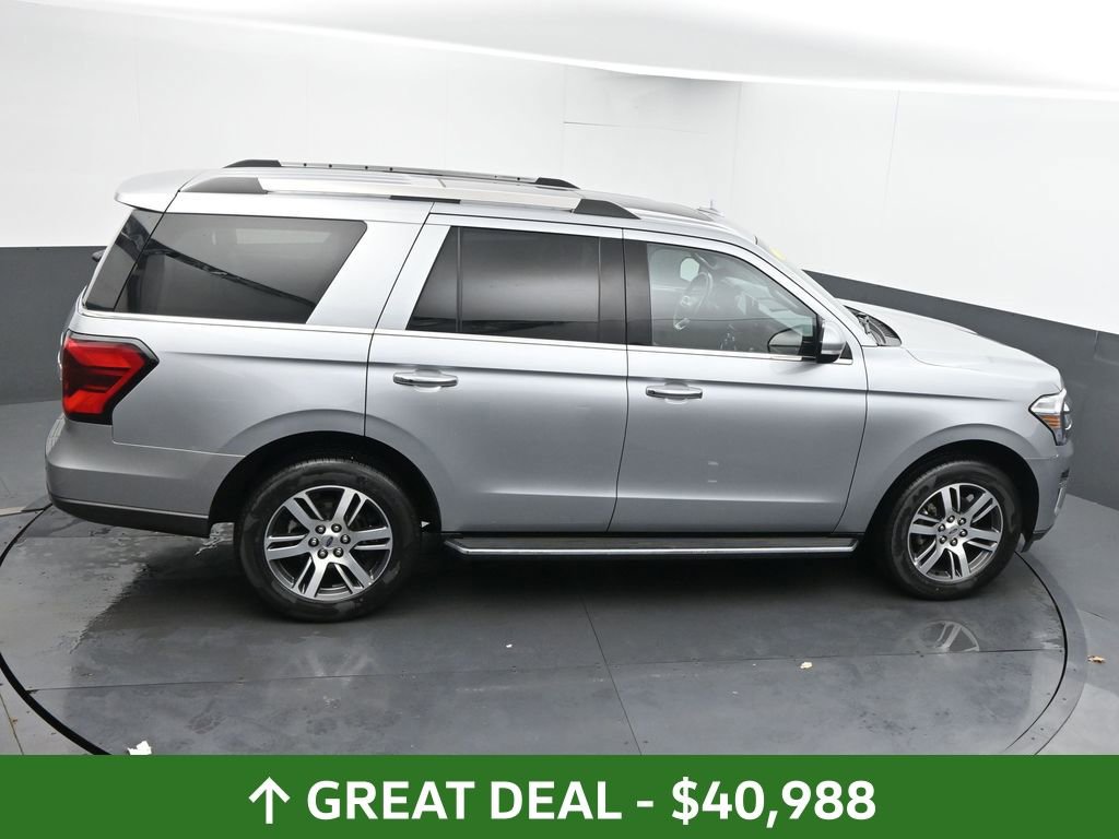 Used 2022 Ford Expedition Limited image 49