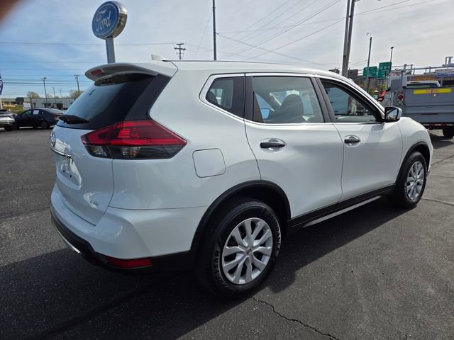 Used 2019 Nissan Rogue S image 7