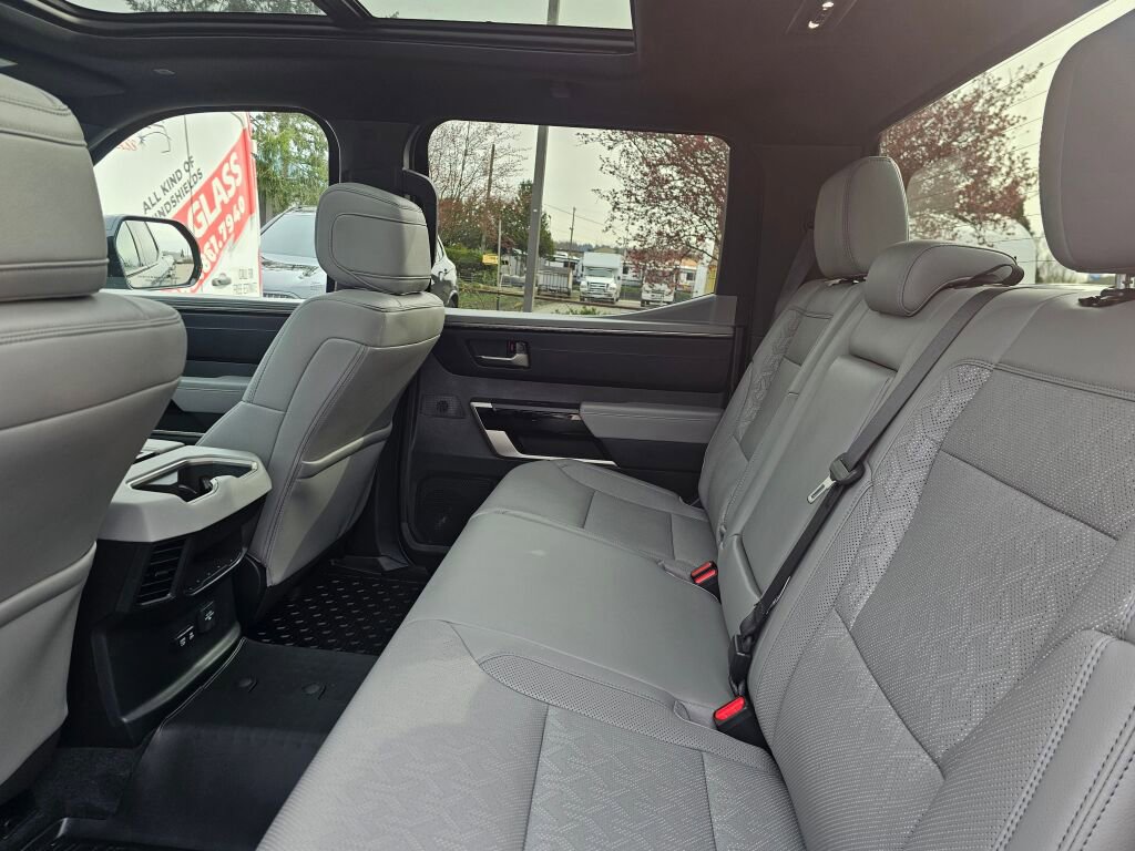 Used 2025 Toyota Tundra Limited image 19