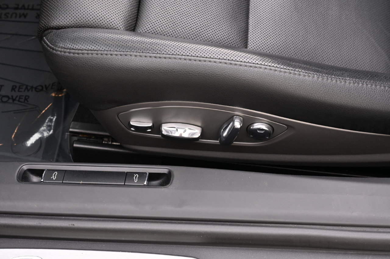 Used 2013 Porsche Boxster S RWD image 28