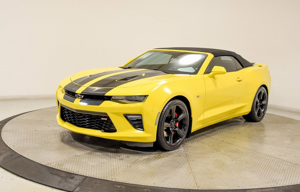 Used 2017 Chevrolet Camaro SS image 6