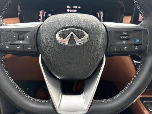 Certified 2023 INFINITI QX60 Sensory w/ Vision Package AWD/4WD image 15