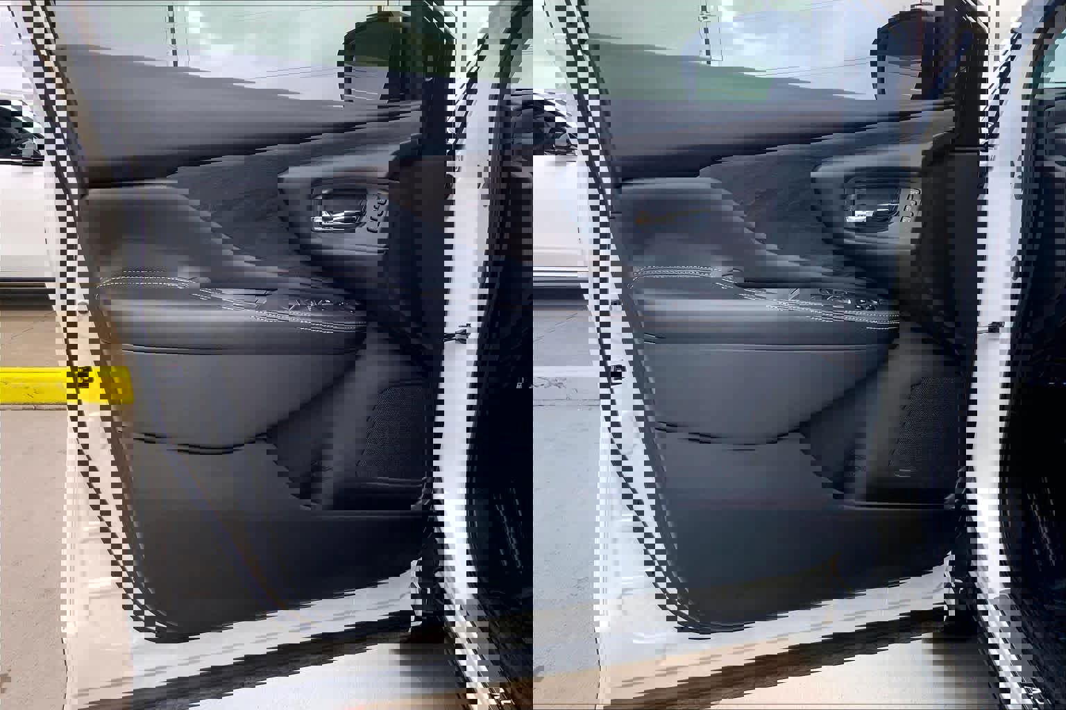 Used 2023 Nissan Murano Platinum w/ Cargo Package image 19