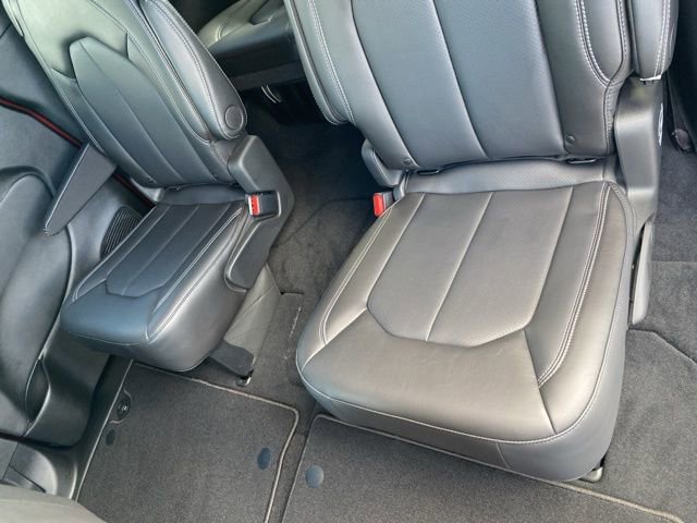 New 2026 Chrysler Pacifica Select w/ S Appearance Package FWD image 33