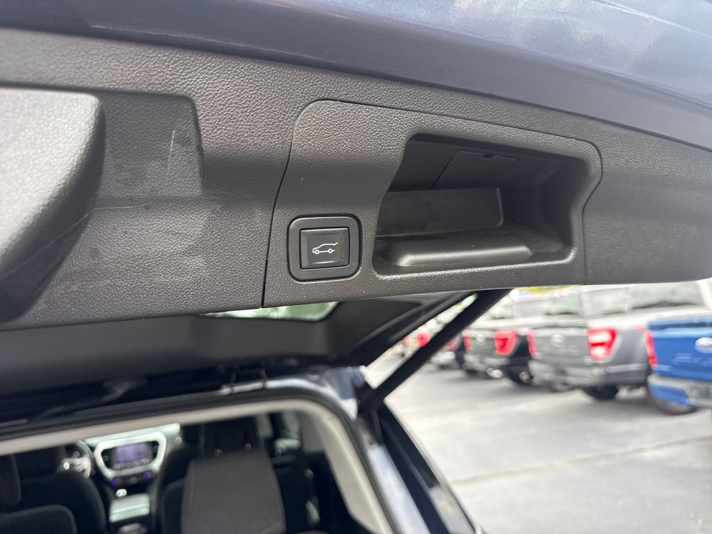 Used 2018 GMC Acadia SLE FWD image 14