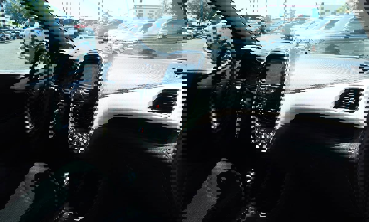 Used 2017 Chevrolet Spark LT FWD image 31