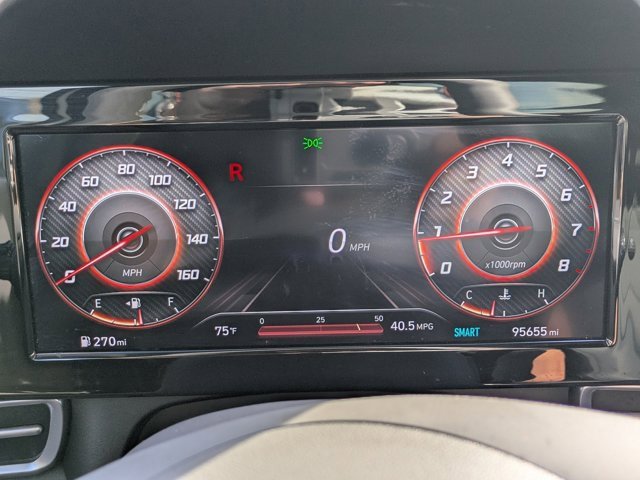 Used 2022 Hyundai Elantra SEL w/ Convenience + Premium Package image 22