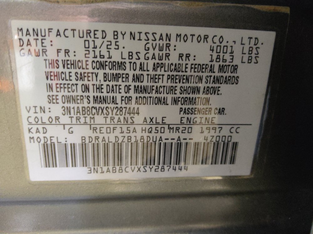 Used 2025 Nissan Sentra SV FWD image 33