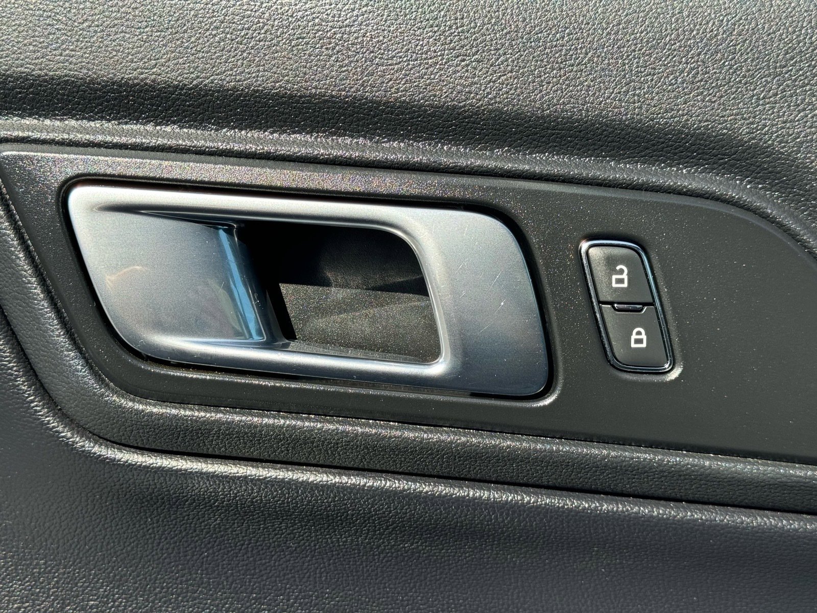 Used 2021 Ford Mustang Premium image 18