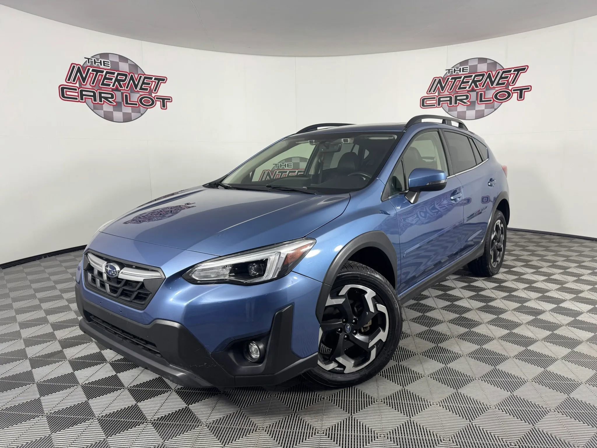 Used 2022 Subaru Crosstrek 2.5i Limited w/ Moonroof Package 2 AWD/4WD image 1