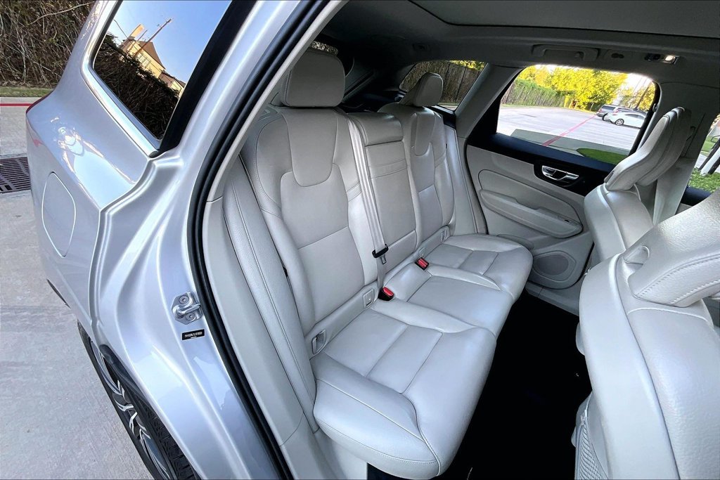 Used 2020 Volvo XC60 T5 Inscription AWD/4WD image 37