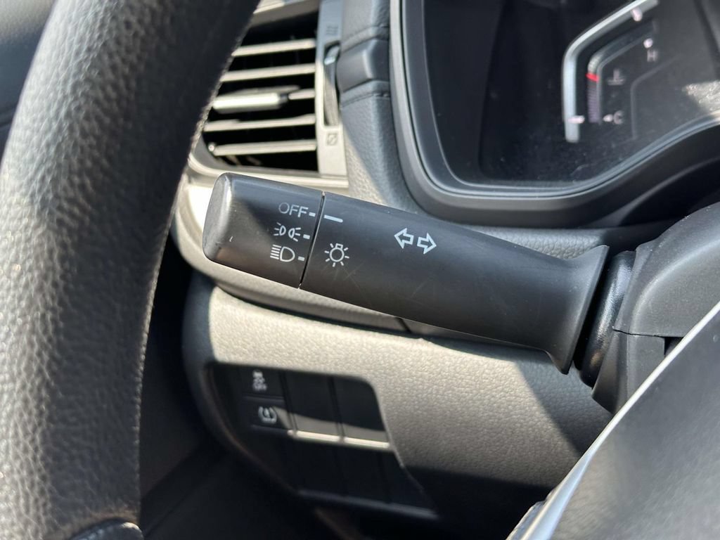 Certified 2019 Honda CR-V LX image 20