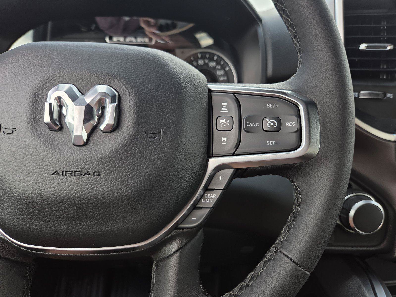 New 2026 RAM 1500 Big Horn AWD/4WD image 28