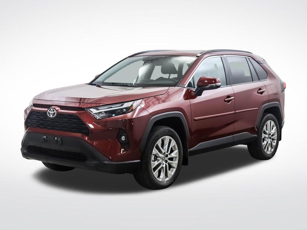 Used 2025 Toyota RAV4 XLE Premium w/ Weather Package AWD/4WD video 1
